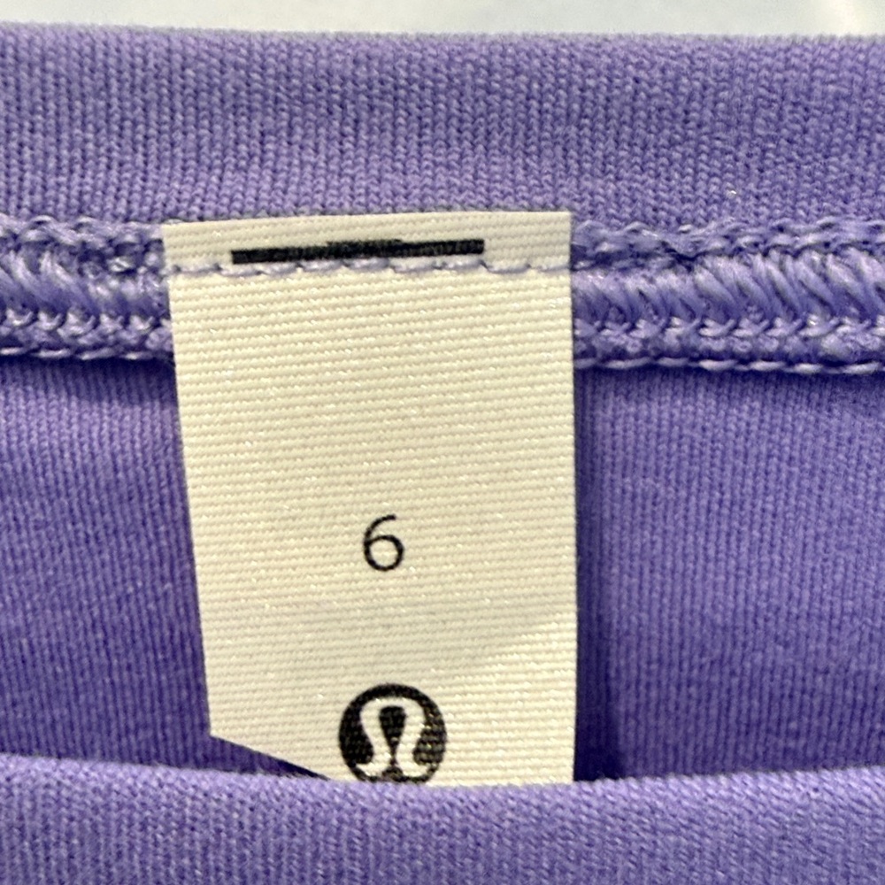 lululemon athletica Back in Action Short-Sleeve Shirt - Picture 2 of 5